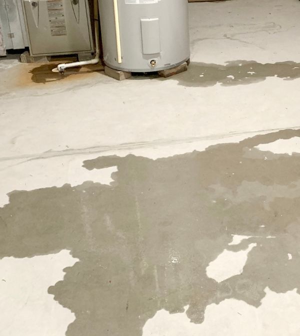 Water leak on a basement floor
